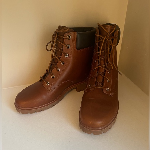 NWOT Timberland Premium Waterproof boot in RARE dark brown colour - Picture 4 of 8